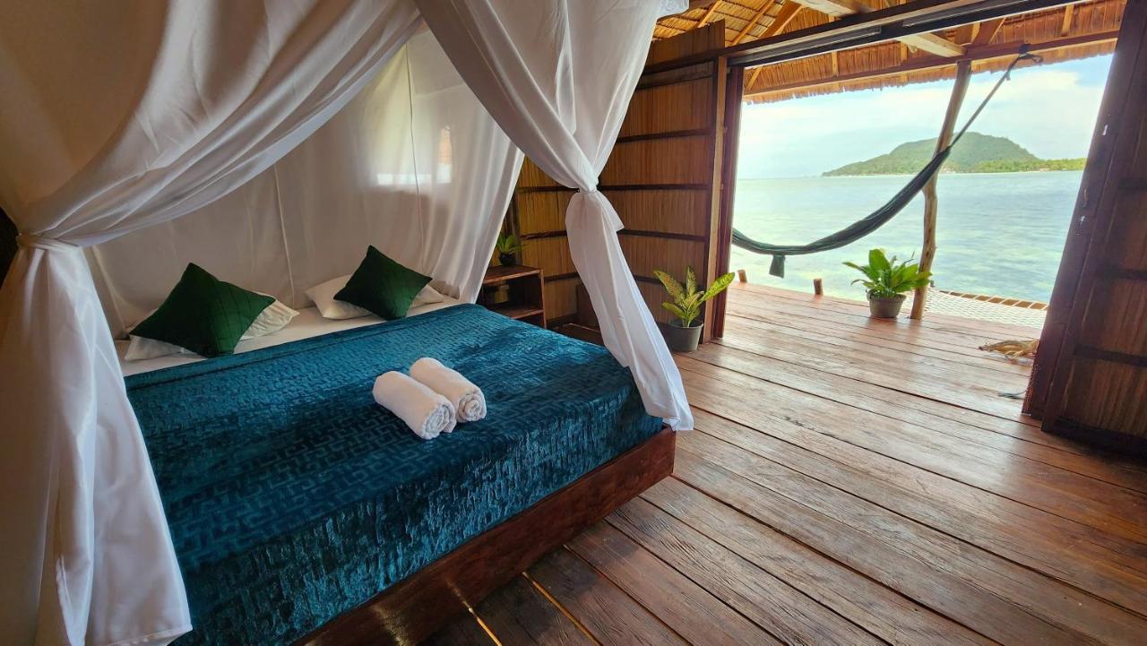 Mansuar Raja Ampat Bungalows Kri Eksteriør billede